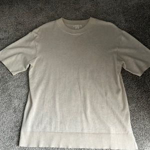 H&M cream sweater shirt size xs